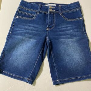 Wallflower blue long Bermuda stretch blend girls teen shorts youth 16